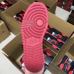 Authentic Nike shoes - Image 6