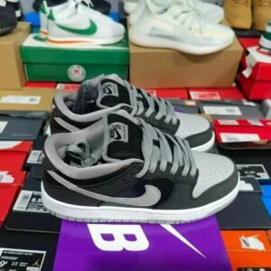 Authentic Nike shoes - Image 16